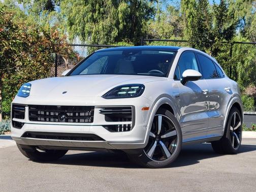 2026 Porsche Cayenne Cayenne Turbo E-Hybrid