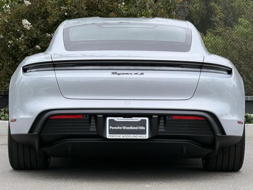 2026 Porsche Taycan 4S