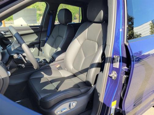 2026 Porsche Macan GTS