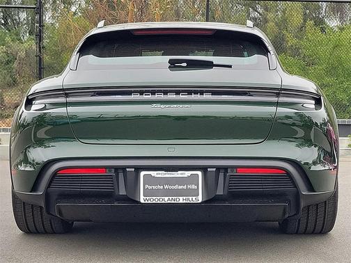 2025 Porsche Taycan 4