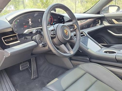 2021 Porsche Taycan Turbo S