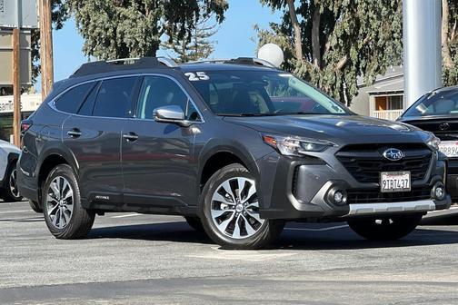 2025 Subaru Outback Touring XT