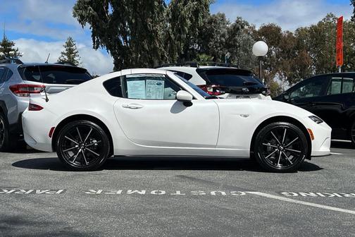 2024 Mazda MX-5 Miata RF Grand Touring