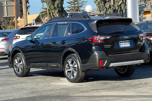 2022 Subaru Outback Limited XT