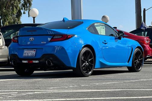2023 Toyota GR86 Premium