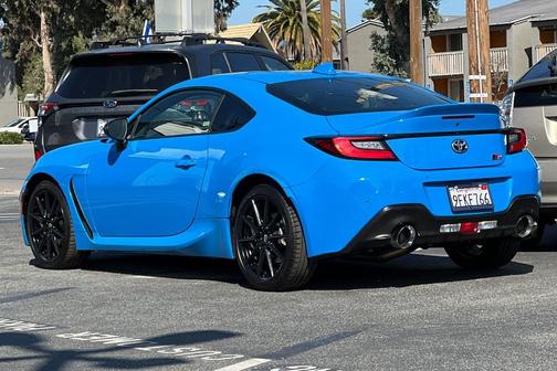 2023 Toyota GR86 Premium