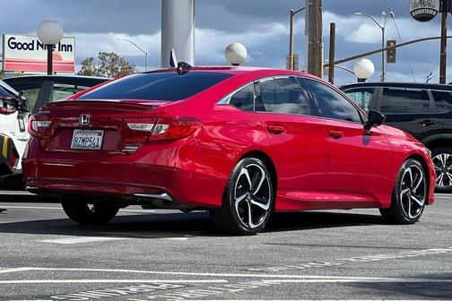 2022 Honda Accord Hybrid Base