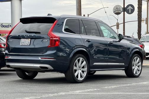 2019 Volvo XC90 T6 Inscription