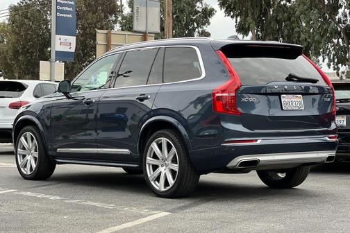 2019 Volvo XC90 T6 Inscription
