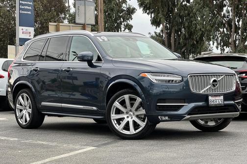 2019 Volvo XC90 T6 Inscription