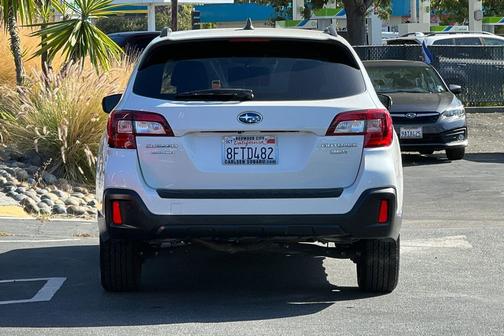 2019 Subaru Outback 3.6R Touring