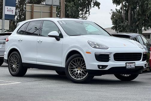 2018 Porsche Cayenne Platinum Edition