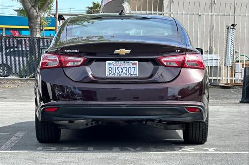 2021 Chevrolet Malibu FWD LT