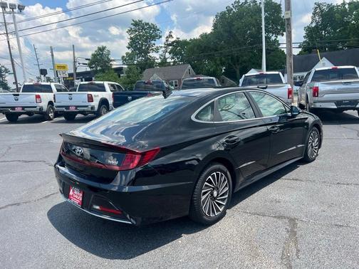 2023 Hyundai SONATA Hybrid SEL