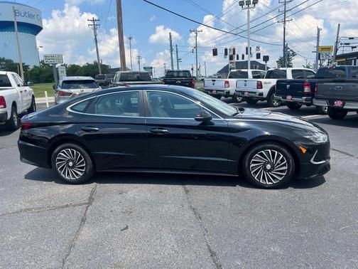 2023 Hyundai SONATA Hybrid SEL