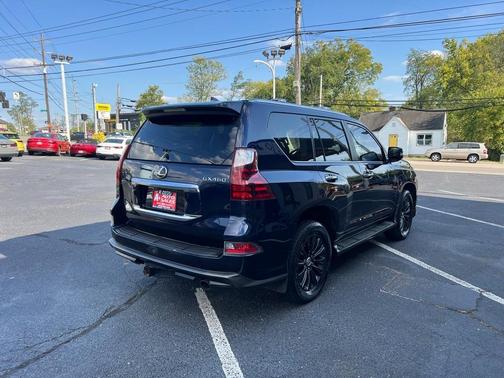 2022 Lexus GX 460 Base