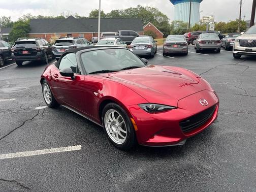 2024 Mazda MX-5 Miata Sport