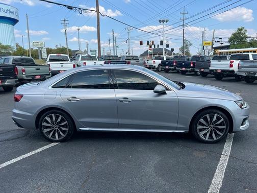 2022 Audi A4 40 Premium