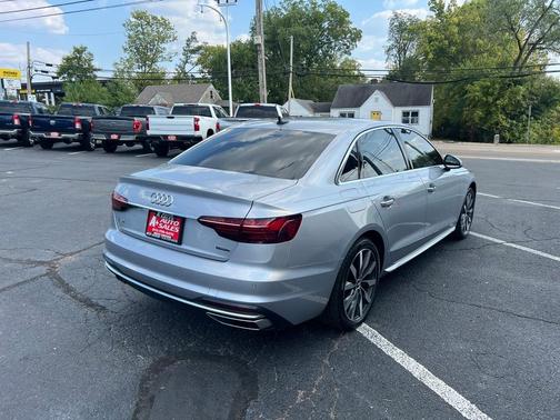 2022 Audi A4 40 Premium