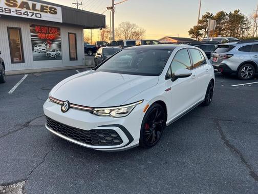 2022 Volkswagen Golf GTI 2.0T SE
