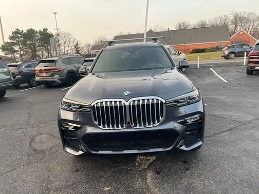 2019 BMW X7 xDrive40i
