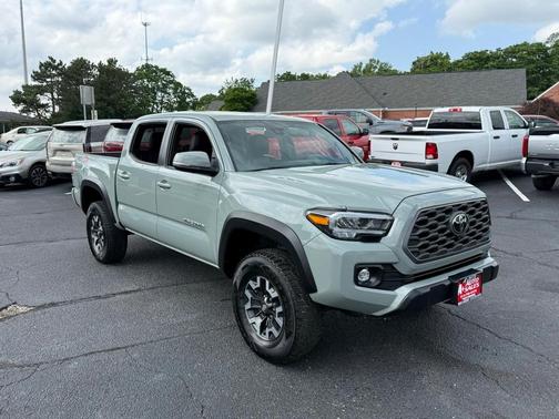 2022 Toyota Tacoma TRD Off Road