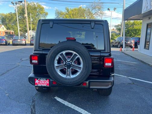 2019 Jeep Wrangler Unlimited Sahara
