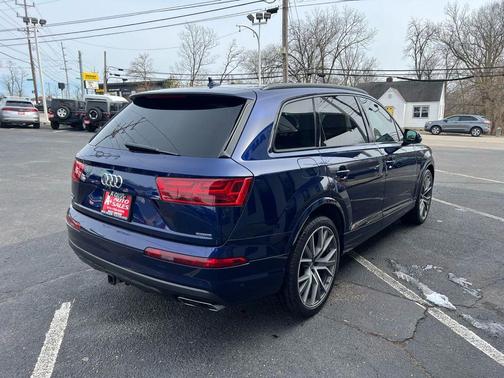 2019 Audi Q7 55 Prestige