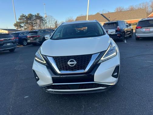 2023 Nissan Murano SL