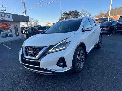 2023 Nissan Murano SL