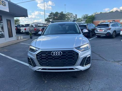 2023 Audi Q5 45 S line Premium Plus