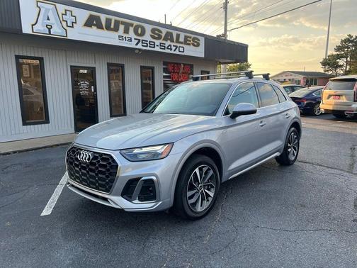 2022 Audi Q5 45 S line Premium Plus