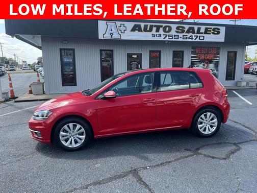 2018 Volkswagen Golf TSI SE