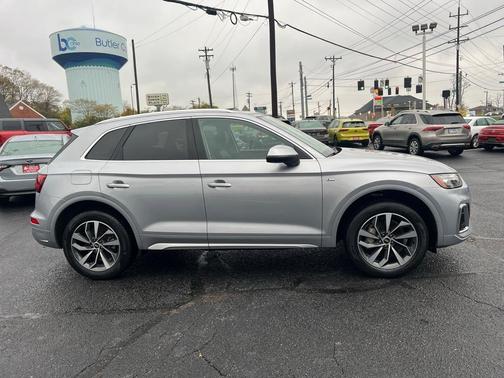 2023 Audi Q5 45 S line quattro Premium