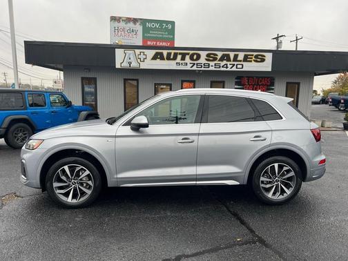 2023 Audi Q5 45 S line quattro Premium