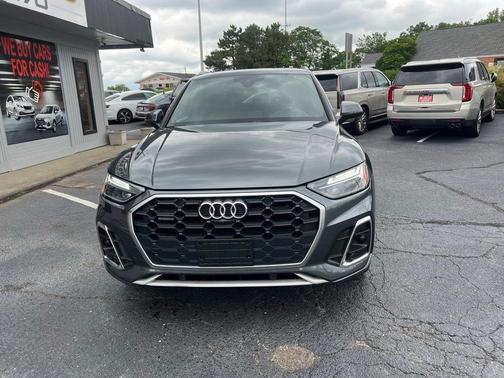 2022 Audi Q5 45 S line quattro Premium