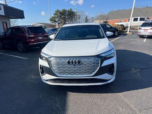 2024 Audi Q4 e-tron Sportback 55 quattro Premium