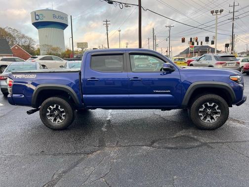 2022 Toyota Tacoma TRD Off Road