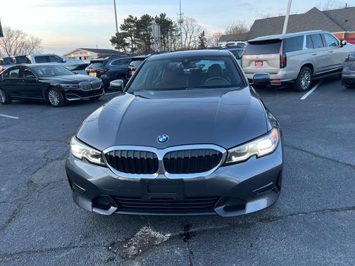 2022 BMW 330 i xDrive