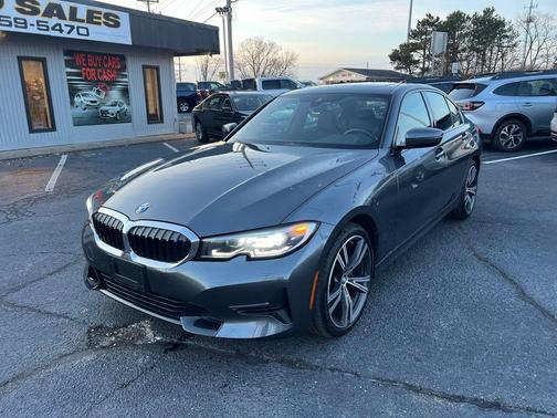 2022 BMW 330 i xDrive