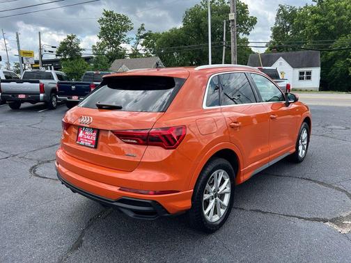 2023 Audi Q3 45 S line Premium