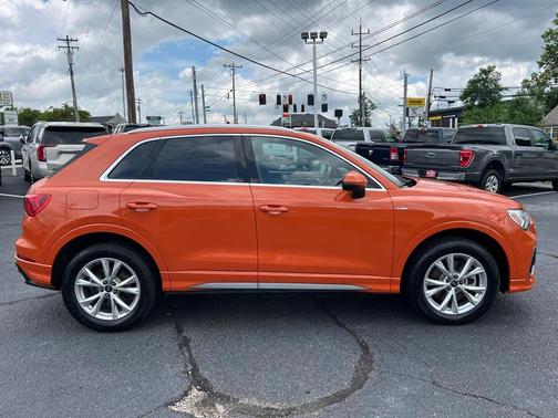 2023 Audi Q3 45 S line Premium