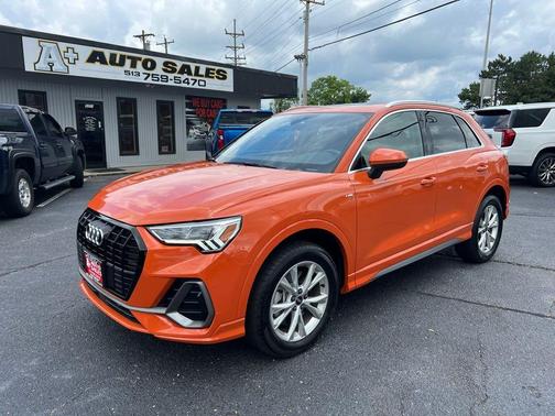2023 Audi Q3 45 S line Premium