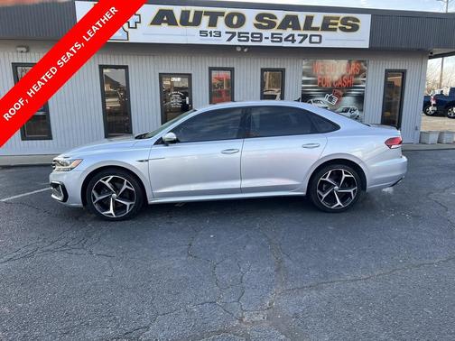 2020 Volkswagen Passat 2.0T R-Line