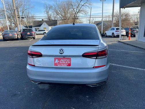 2020 Volkswagen Passat 2.0T R-Line