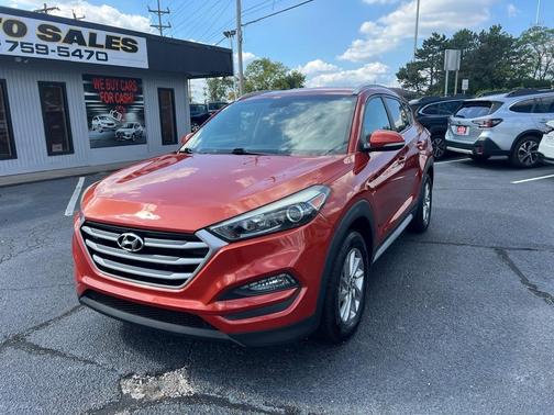 2017 Hyundai TUCSON SE Plus