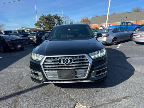 2019 Audi Q7 55 Prestige