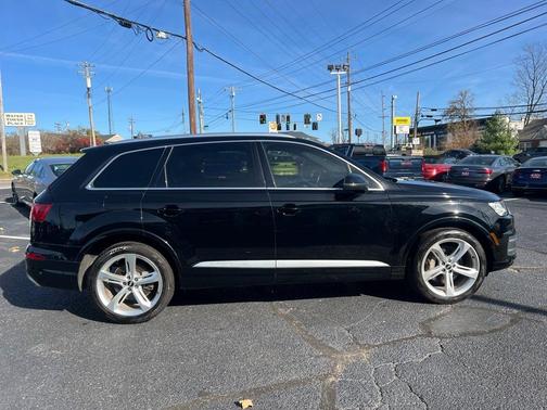 2019 Audi Q7 55 Prestige
