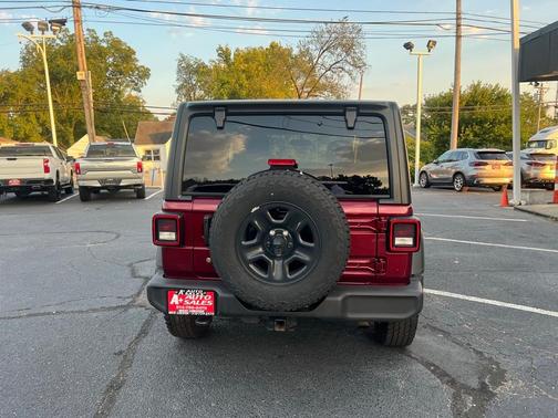 2021 Jeep Wrangler Sport