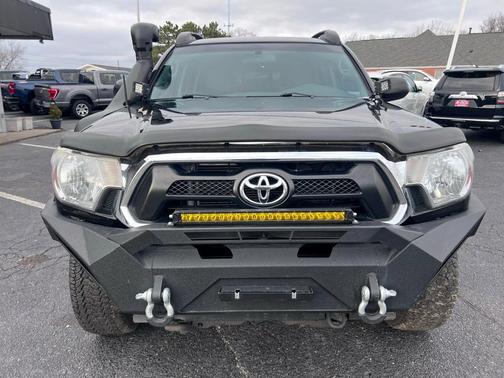 2015 Toyota Tacoma Base